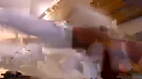 Snapshot of enri222 chatting on 19, 1, 2025 rineking online show from 19, 1, 2025