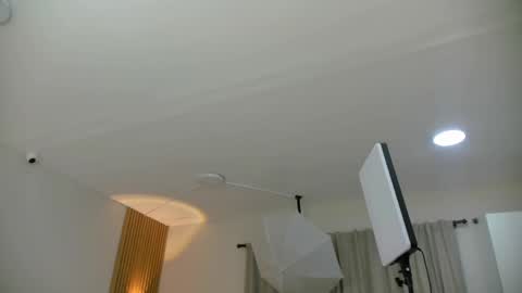 Snapshot of enzo_carter chatting on 6, 10, 2025 enzo_carter online show from 6, 10, 2025