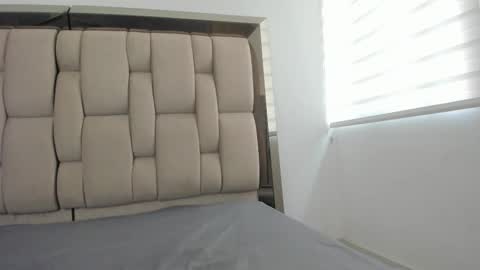Snapshot of enzo_issis chatting on 6, 10, 2025 Enzo issis online show from 6, 10, 2025