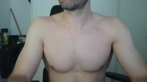 Snapshot of enzoleozi1991 chatting on 24, 4, 2026 enzoleozi1991 online show from 24, 4, 2026