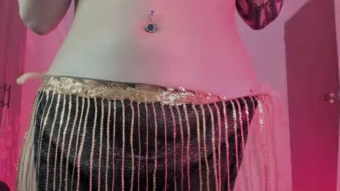 Snapshot of ephemeral_hot chatting on 15, 5, 2026 Leyla online show from 15, 5, 2026
