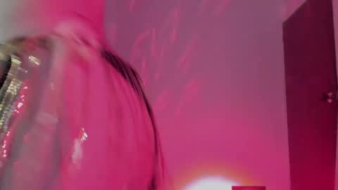 Snapshot of ephemeral_hot chatting on 15, 5, 2026 Leyla online show from 15, 5, 2026