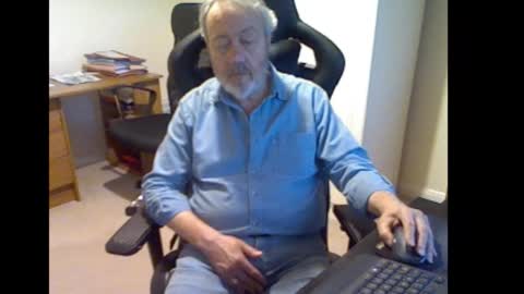Snapshot of erasmus_d chatting on 26, 9, 2025 erasmus_d online show from 26, 9, 2025