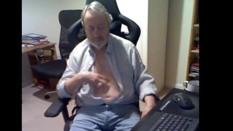 Snapshot of erasmus_d chatting on 9, 1, 2026 erasmus_d online show from 9, 1, 2026