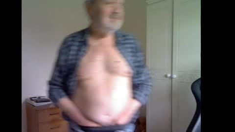 Snapshot of erasmus_d chatting on 14, 4, 2026 erasmus_d online show from 14, 4, 2026