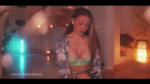 Snapshot of erelima chatting on 18, 3, 2026 Ana Marie online show from 18, 3, 2026