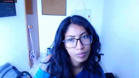 Snapshot of eren_mikasa chatting on 5, 2, 2026 sofia online show from 5, 2, 2026