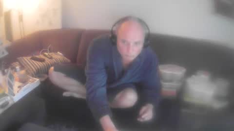 Snapshot of eric204 chatting on 15, 3, 2026 Eric online show from 15, 3, 2026