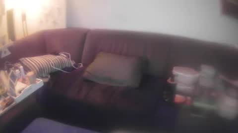 Snapshot of eric204 chatting on 21, 4, 2026 Eric online show from 21, 4, 2026