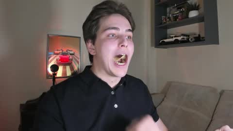 Snapshot of eric_ether chatting on 22, 11, 2025 Eric online show from 22, 11, 2025