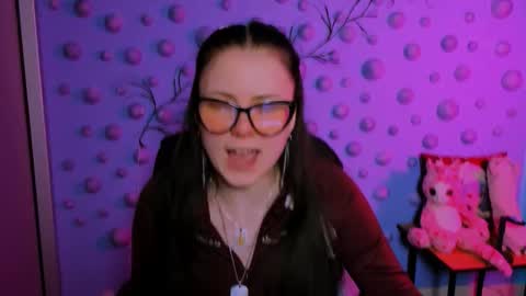 Snapshot of erica_breeze chatting on 4, 2, 2026 your dear Erica online show from 4, 2, 2026