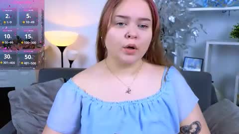 erica_love_ online show from 17, 12, 2025