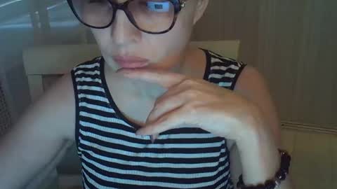 erica_lynn online show from 15, 4, 2026