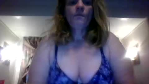 Snapshot of ericas080625 chatting on 15, 10, 2025 EazyE  MattyDaddy online show from 15, 10, 2025