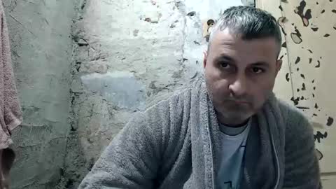 Snapshot of ericboy32 chatting on 5, 4, 2026 eric online show from 5, 4, 2026