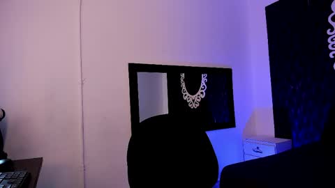 Snapshot of erick__1 chatting on 4, 4, 2026 Erick online show from 4, 4, 2026