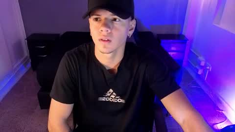 Snapshot of erick__1 chatting on 20, 4, 2026 Erick online show from 20, 4, 2026