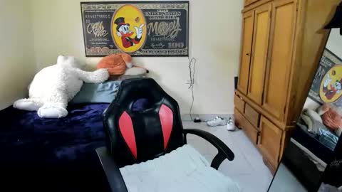 Snapshot of erick_de_rossee chatting on 18, 4, 2026 erick_de_rossee online show from 18, 4, 2026