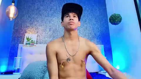 Snapshot of erick_zhimerman chatting on 24, 2, 2025 online show from 24, 2, 2025