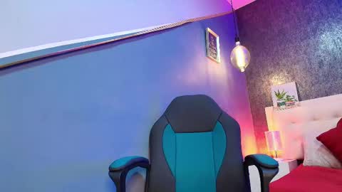 Snapshot of erick_zhimerman chatting on 27, 2, 2025 online show from 27, 2, 2025