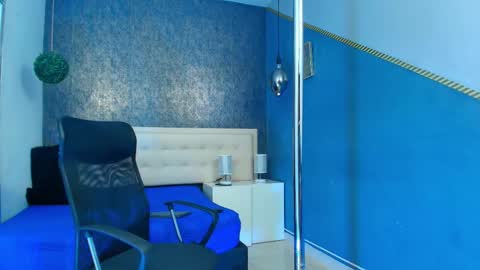 Snapshot of erick_zhimerman chatting on 6, 10, 2025 online show from 6, 10, 2025