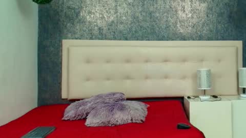 Snapshot of erick_zhimerman chatting on 10, 10, 2025 online show from 10, 10, 2025