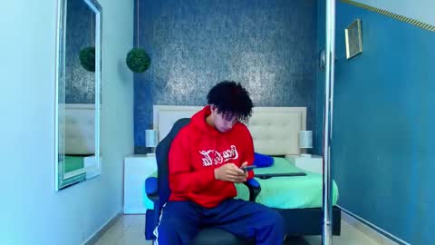 Snapshot of erick_zhimerman chatting on 13, 10, 2025 online show from 13, 10, 2025