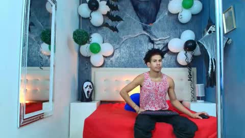 Snapshot of erick_zhimerman chatting on 26, 10, 2025 online show from 26, 10, 2025