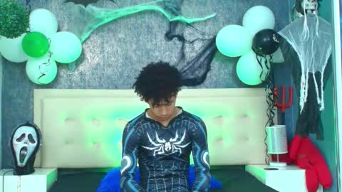 Snapshot of erick_zhimerman chatting on 30, 10, 2025 online show from 30, 10, 2025