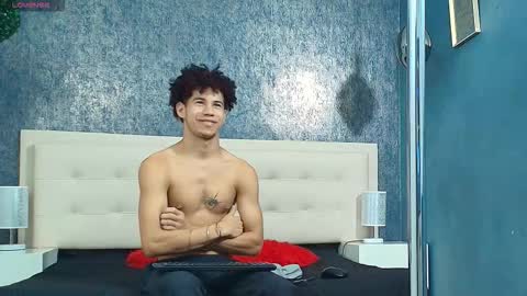 Snapshot of erick_zhimerman chatting on 27, 11, 2025 online show from 27, 11, 2025