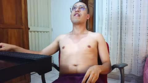 Snapshot of eriick___e chatting on 11, 5, 2026 Eriick online show from 11, 5, 2026
