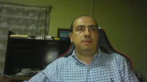 Snapshot of erik1781 chatting on 21, 4, 2026 erik1781 online show from 21, 4, 2026