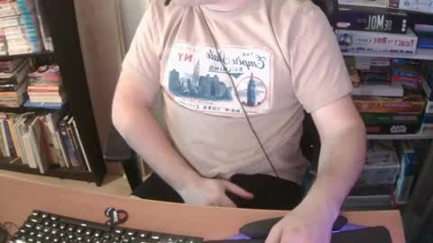 Snapshot of erik_dapper chatting on 1, 4, 2026 Erik Dapper online show from 1, 4, 2026