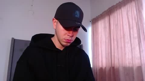 Snapshot of erik_rodriguez chatting on 9, 6, 2026 Erik rodriguez online show from 9, 6, 2026