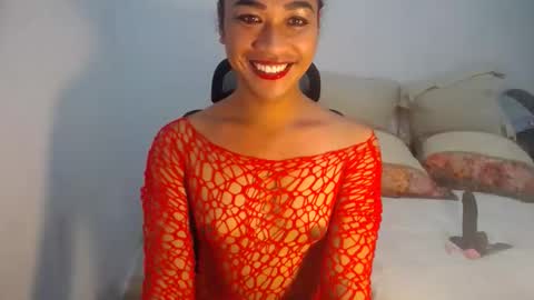 Snapshot of erika_madrigal chatting on 11, 1, 2025 erika_madrigal online show from 11, 1, 2025