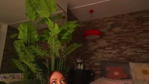 Snapshot of erikabee chatting on 18, 6, 2026 Venus Skye online show from 18, 6, 2026