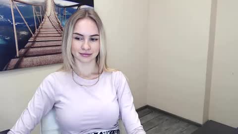 Snapshot of erikagavin chatting on 5, 12, 2024 Erika online show from 5, 12, 2024