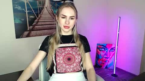 Snapshot of erikagavin chatting on 27, 2, 2026 Erika online show from 27, 2, 2026