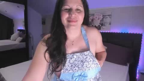 Snapshot of erikagold chatting on 4, 4, 2026 ErikaGold online show from 4, 4, 2026