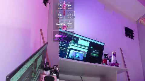 Snapshot of erikamontiel__ chatting on 20, 11, 2025 Erika online show from 20, 11, 2025