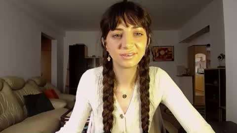 Snapshot of erikasecrets chatting on 3, 4, 2026 ErikaSecrets online show from 3, 4, 2026