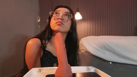 Eri  online show from 26, 3, 2026