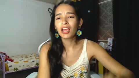 erina_1 online show from 2, 12, 2024