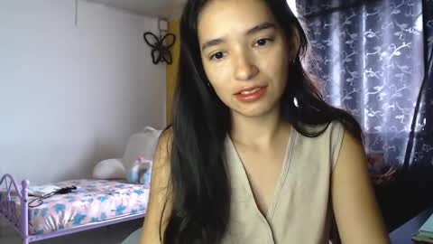 erina_1 online show from 26, 2, 2025