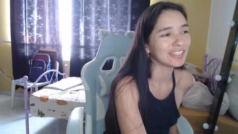 erina_1 online show from 13, 9, 2025