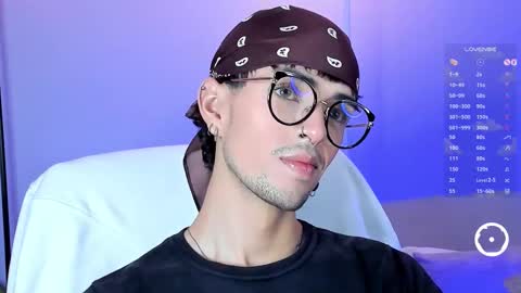   online show from 3, 12, 2025