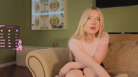 Snapshot of erlenbayer chatting on 18, 3, 2026 Chanel online show from 18, 3, 2026