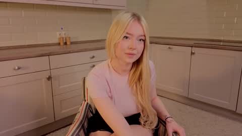 Snapshot of erlenbayer chatting on 22, 3, 2026 Chanel online show from 22, 3, 2026