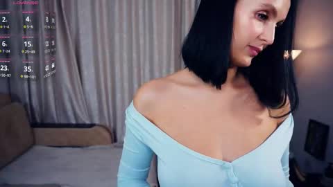 Snapshot of erlinefairall chatting on 6, 10, 2025 Erline and Monica online show from 6, 10, 2025