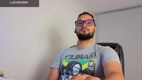 Snapshot of ernesto_rodriguez_82 chatting on 26, 4, 2026 ernesto rodriguez 82 online show from 26, 4, 2026